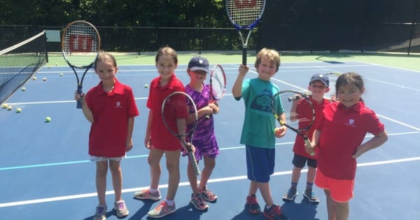 kids playing tennis