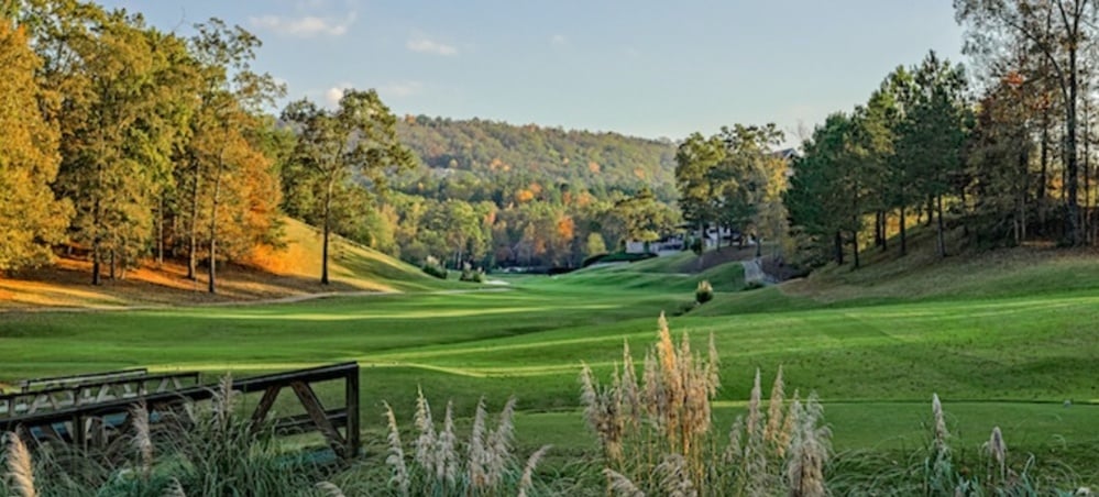 Why Fall is a Great Time for Greystone Golf, Social Events, and Family Fun